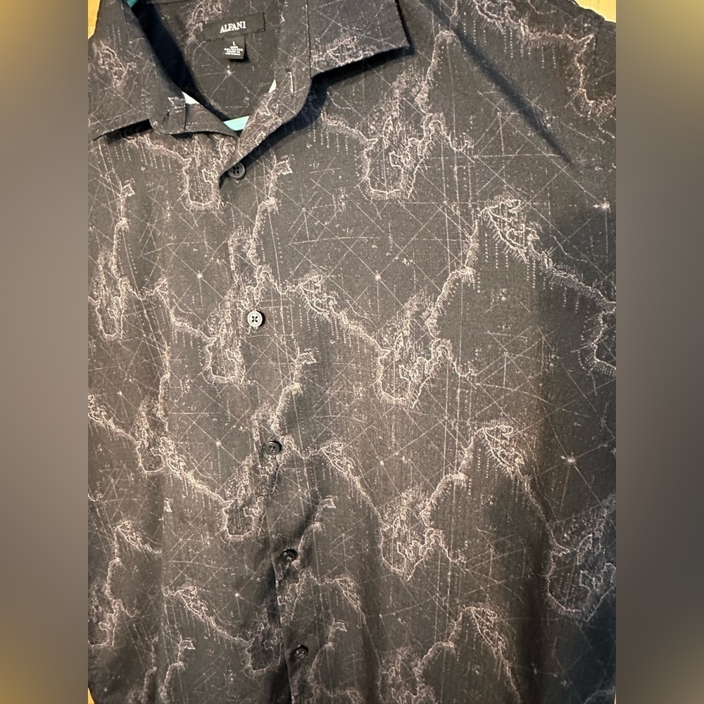 Alfani Short Sleeve Lightweight Fun Patterned Button Down Men’s Shirt Sz Large - Picture 4 of 5